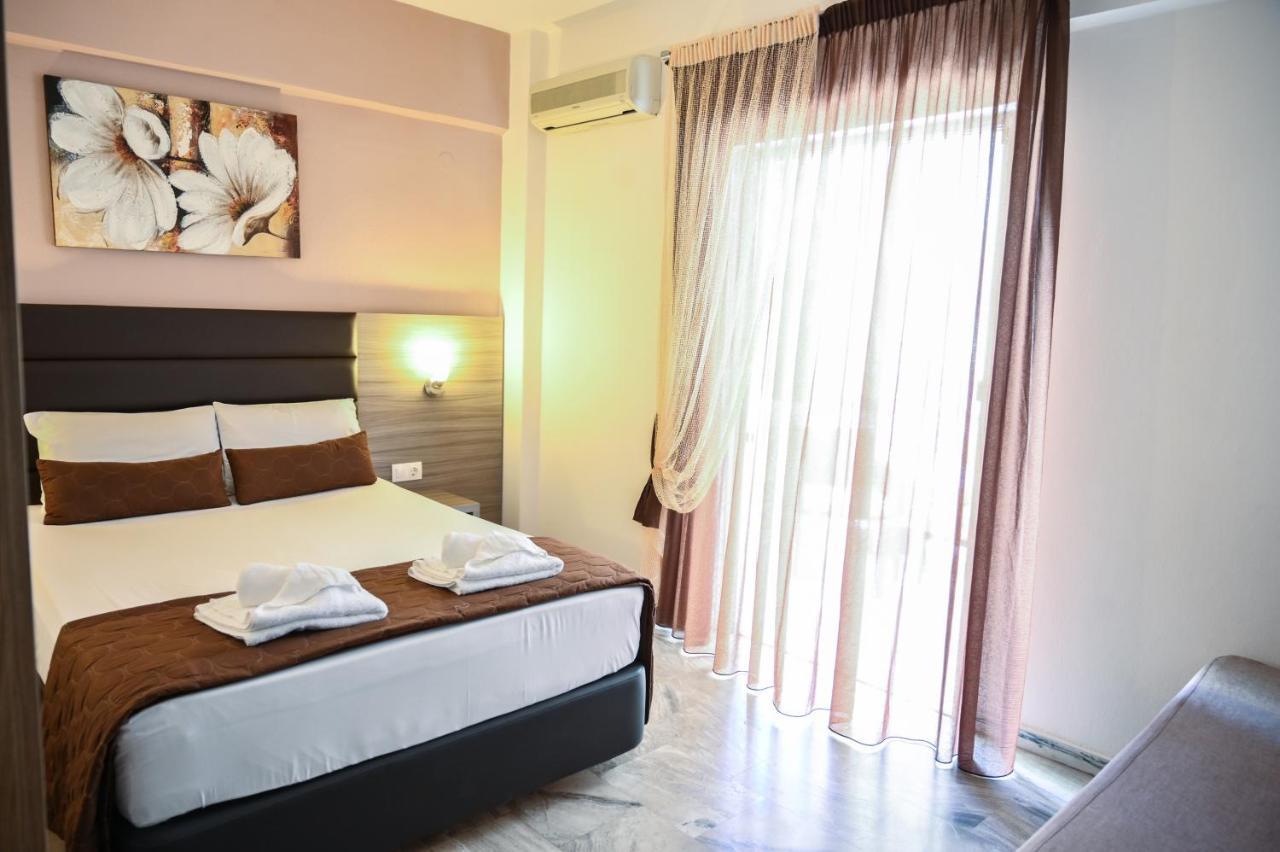 Hotel Kostas Olympiakí Aktí Luaran gambar