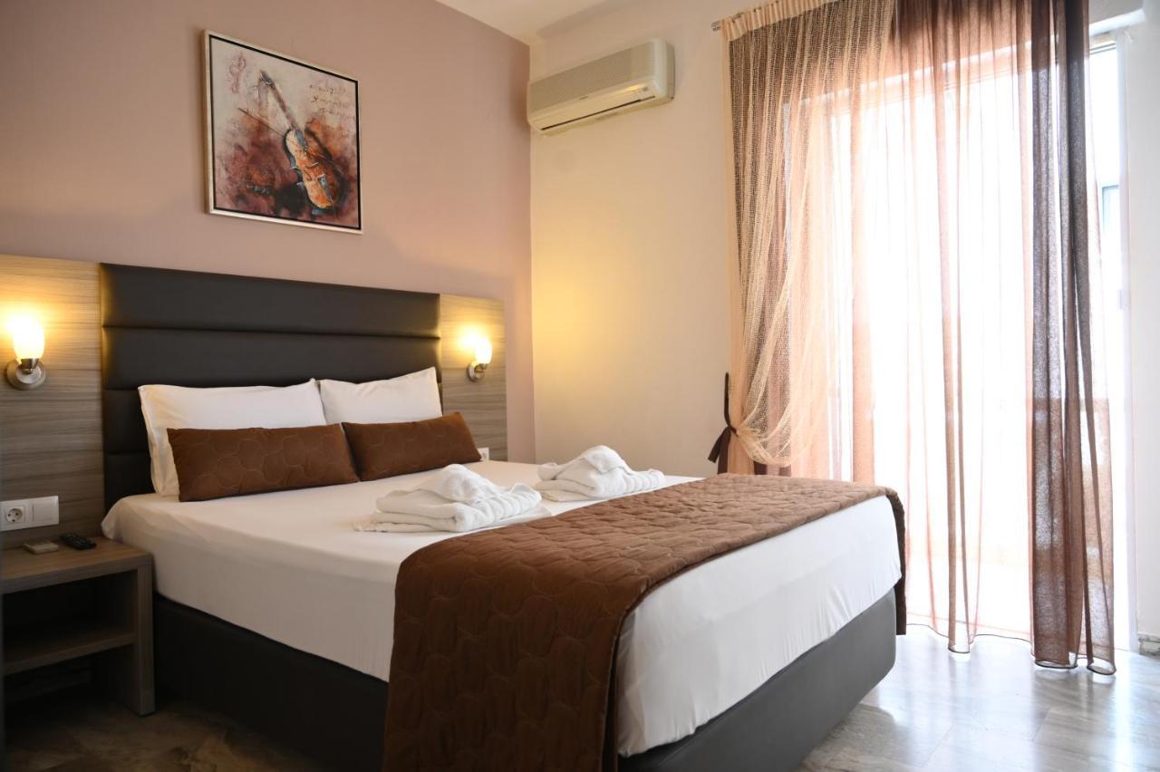 Hotel Kostas Olympiakí Aktí Luaran gambar