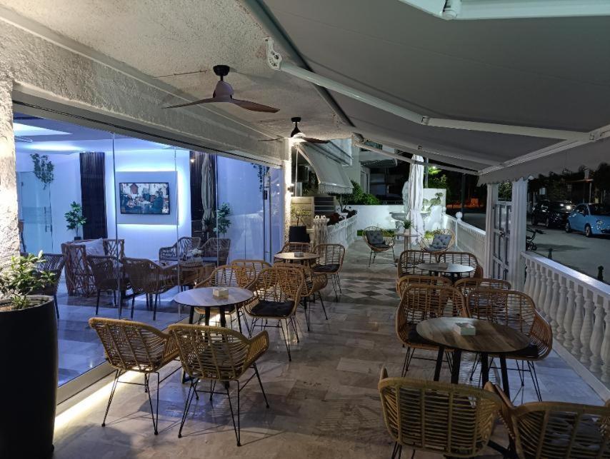 Hotel Kostas Olympiakí Aktí Luaran gambar