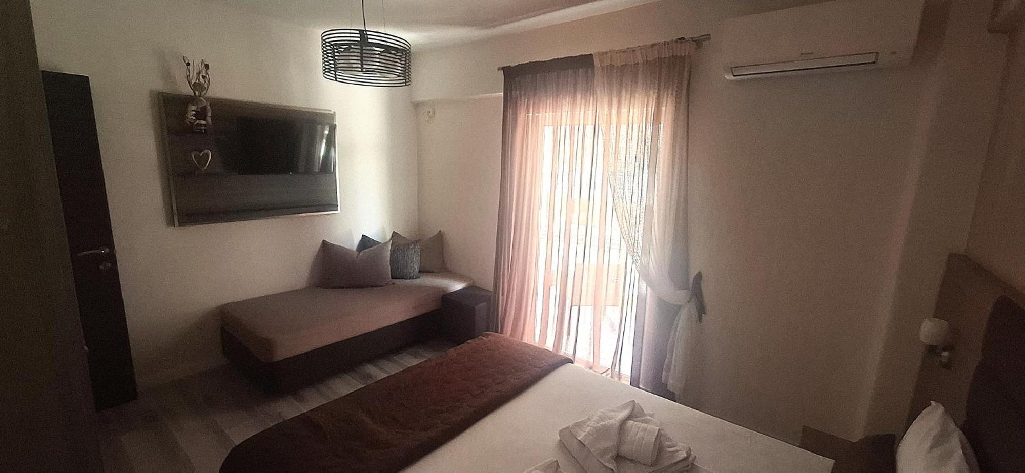 Hotel Kostas Olympiakí Aktí Luaran gambar