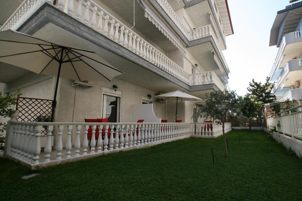 Hotel Kostas Olympiakí Aktí Luaran gambar